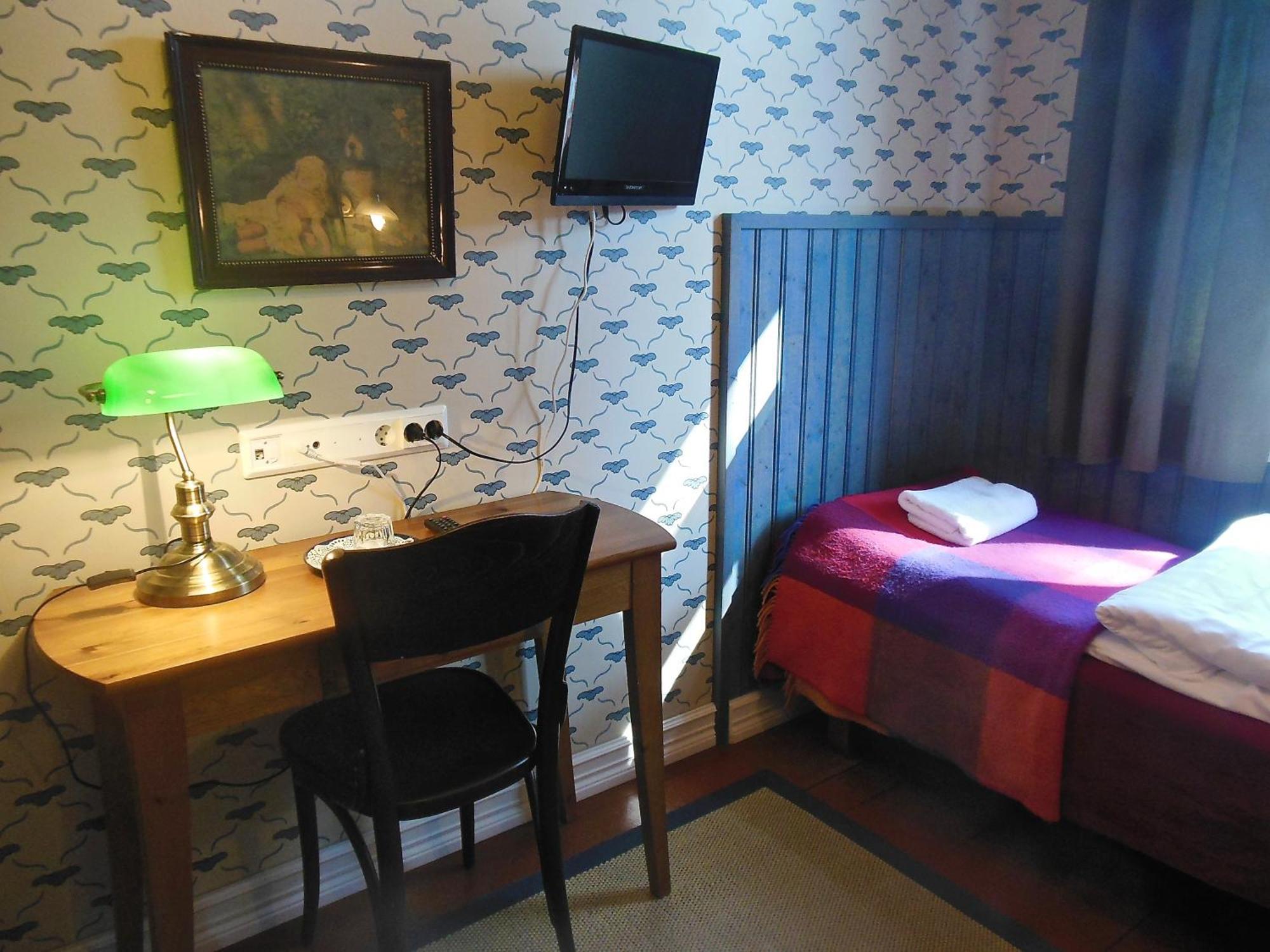 Hotel & Cafe Lanterna Науво Номер фото
