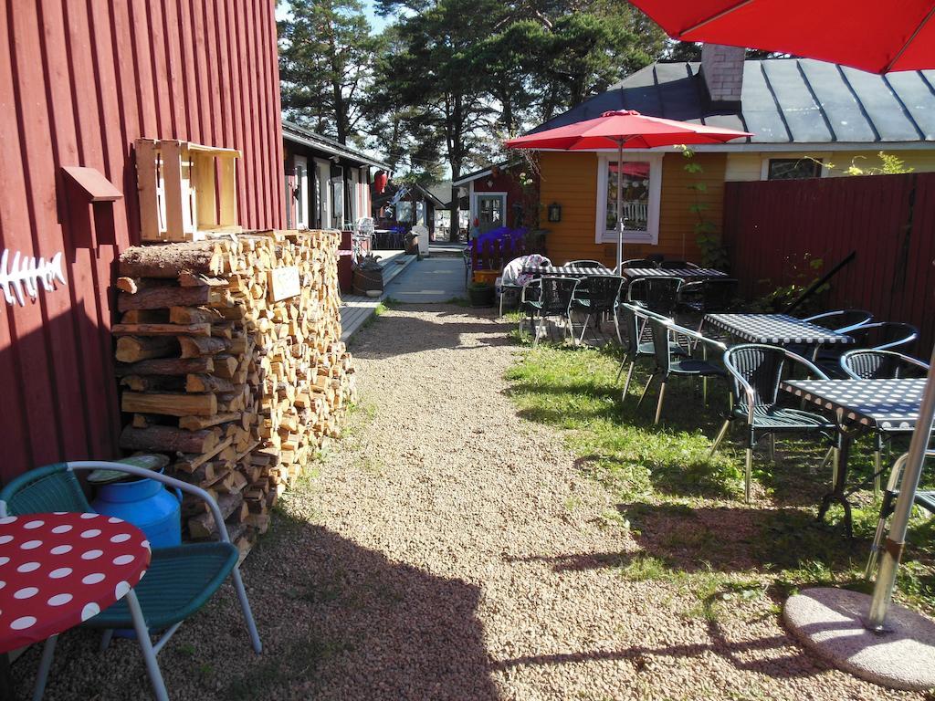 Hotel & Cafe Lanterna Науво Экстерьер фото